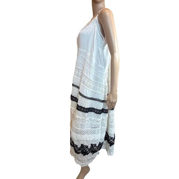 By Anthropologie Whimsigoth Boho Tiered Maxi Dress Contrast Crochet Lace SZ L - Picture 10 of 16